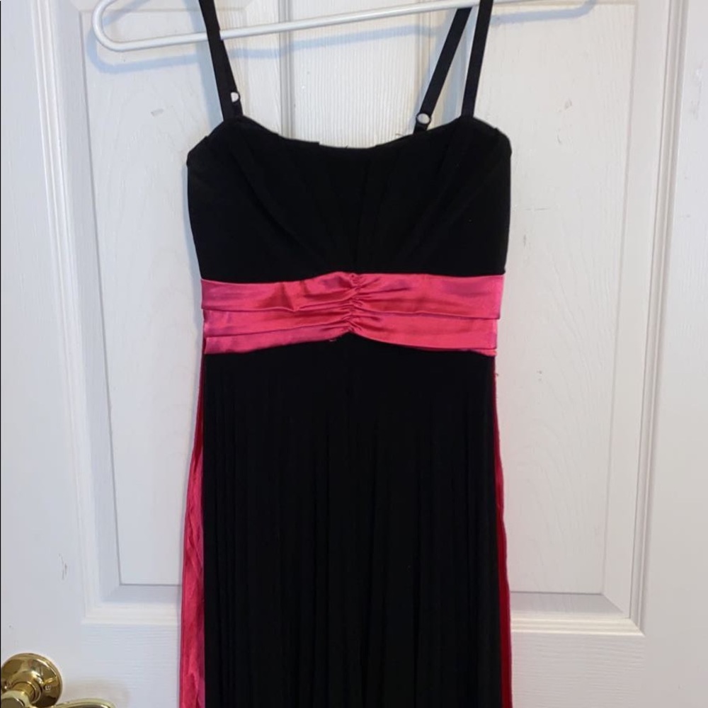 Taboo Black & Pink Formal Dress Size Small